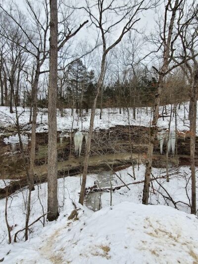 Sandstone Canyon Trail Trailhead - Cedar Hill, MO