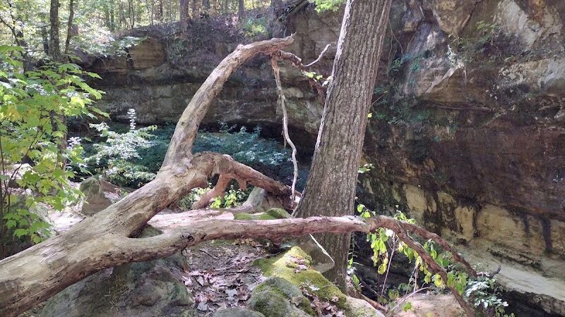 Sandstone Canyon Trail Trailhead - Cedar Hill, MO