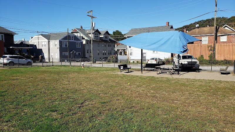 East End Dog Park - Charleston, WV