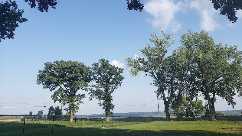 Walnut Dog Park - Chillicothe, IL