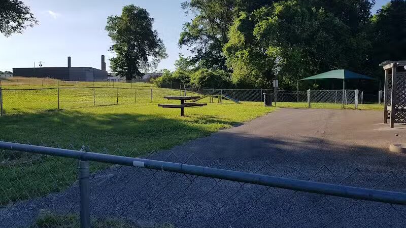 Fort Campbell Dog Park (Military Base) - Clarksville, KY