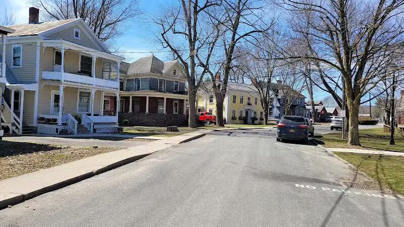 Veterans Memorial Centre Park - Cobleskill, NY