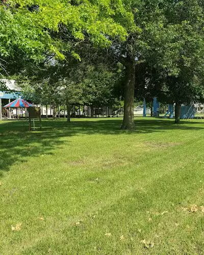 Colchester City Park - Colchester, IL