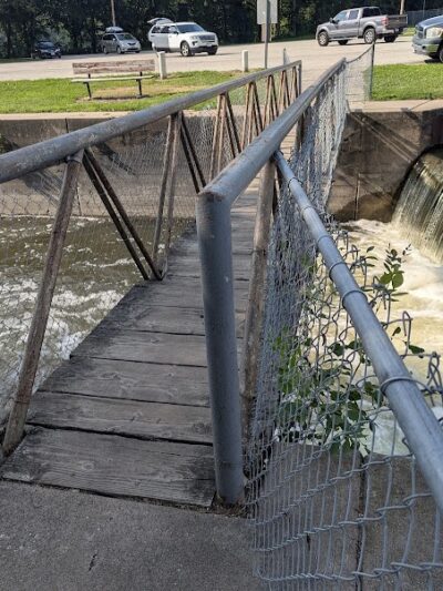 Hennepin canal parkway trailhead - Colona, IL