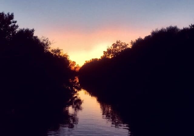 Hennepin canal parkway trailhead - Colona, IL