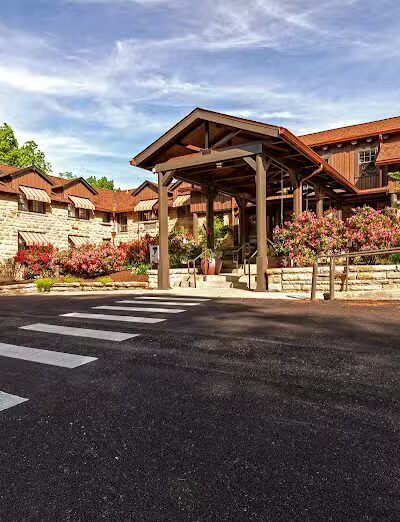 Cumberland Falls State Resort Park - Corbin, KY