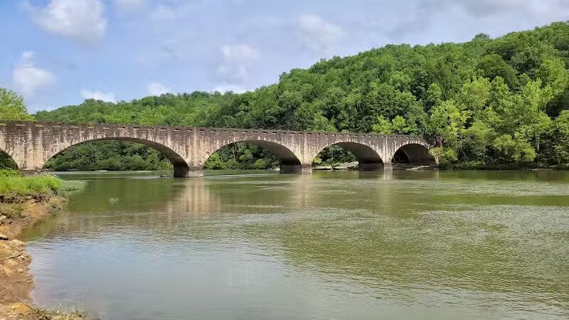 Cumberland Falls State Resort Park - Corbin, KY