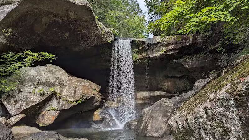 Cumberland Falls State Resort Park - Corbin, KY