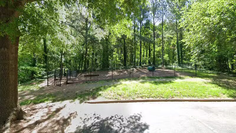 Sailpointe Dog Park