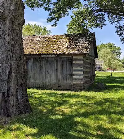 Cowden Park - Cowden, IL