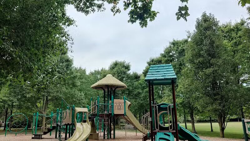 Heritage Park - Cranbury, NJ