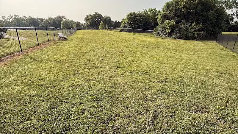Peggy Baker Park Dog Run - Crestwood, KY