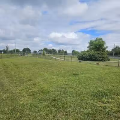 Peggy Baker Park Dog Run - Crestwood, KY