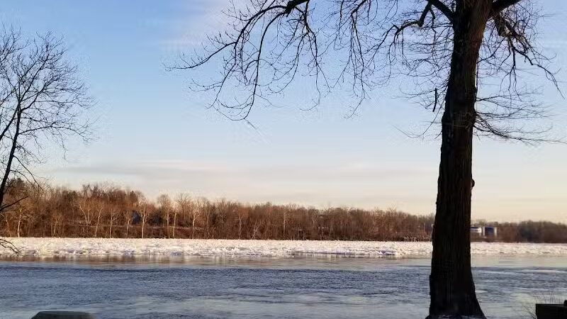Connecticut River State Wildlife Area - Cromwell, CT