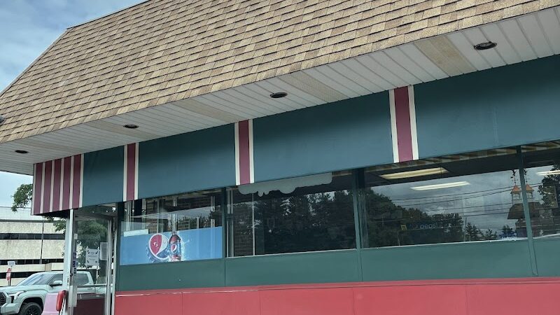 Augie & Ray's Drive In - East Hartford, CT