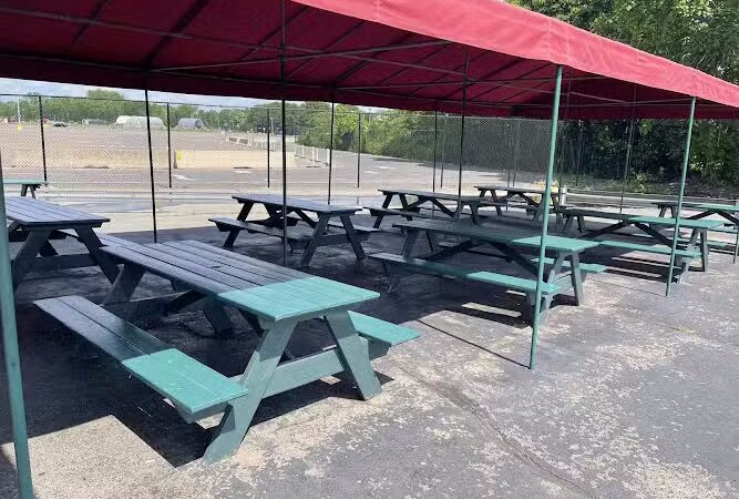 Augie & Ray's Drive In - East Hartford, CT