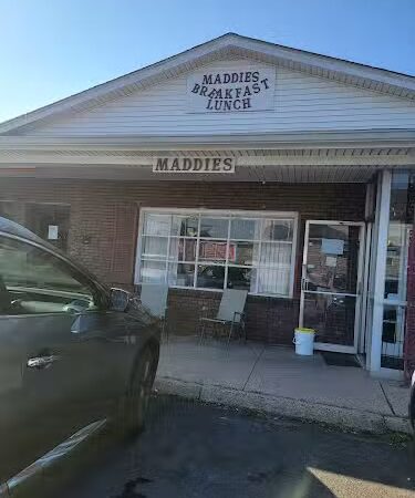 Maddie's - East Hartford, CT