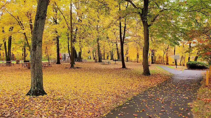 Etra Lake Park - East Windsor, NJ