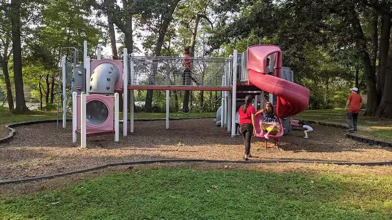 Etra Lake Park - East Windsor, NJ