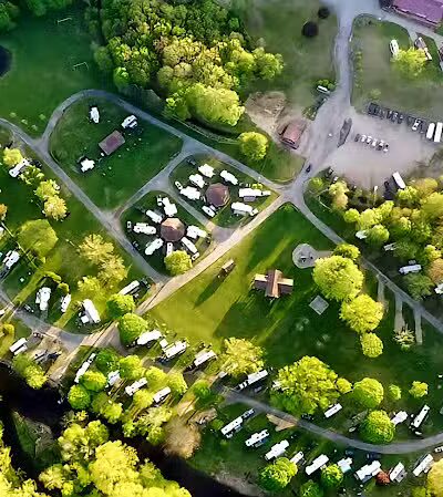 Charlie Brown Campground - Eastford, CT