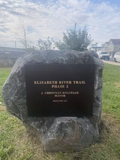 Elizabeth River Parkway - Elizabeth, NJ