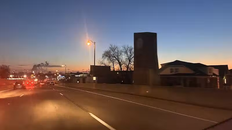 Elizabeth River Parkway - Elizabeth, NJ