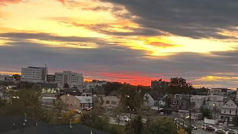 Jersey Walk - Elizabeth, NJ