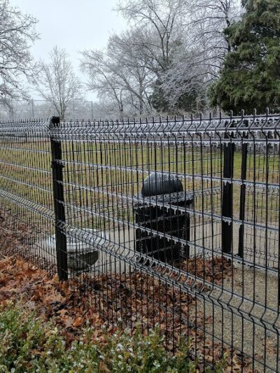 Bluebird Dog Park - Ellisville, MO