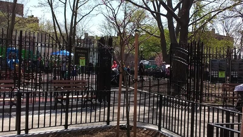 Veterans Grove - Elmhurst, NY