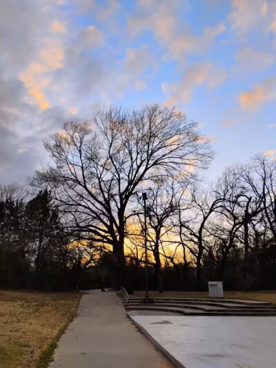 Villages of Bear Creek Park - Euless, TX