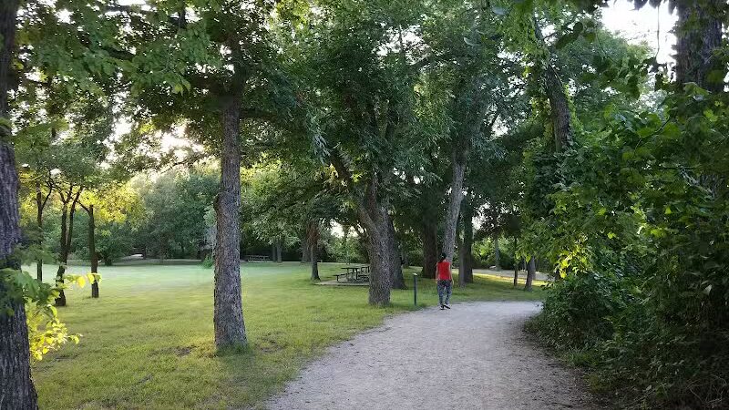 Villages of Bear Creek Park - Euless, TX