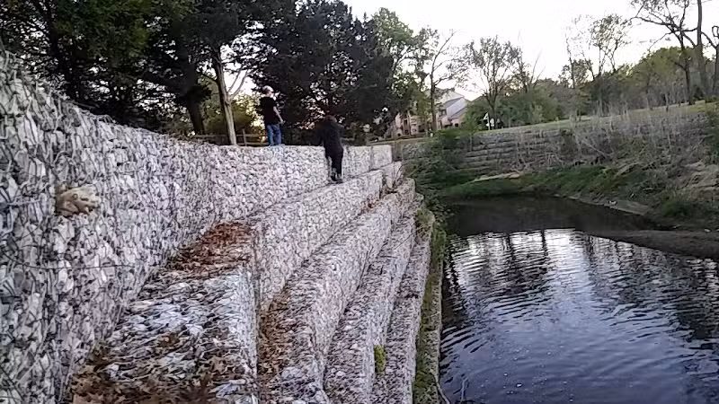 Villages of Bear Creek Park - Euless, TX