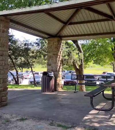 Villages of Bear Creek Park - Euless, TX
