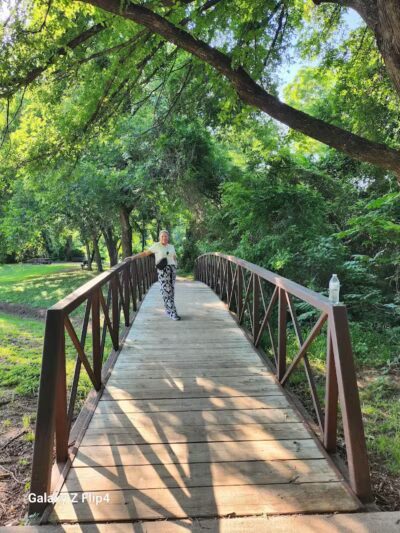 Villages of Bear Creek Park - Euless, TX