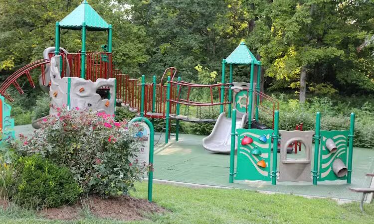 Bowlby Park - Eureka, MO