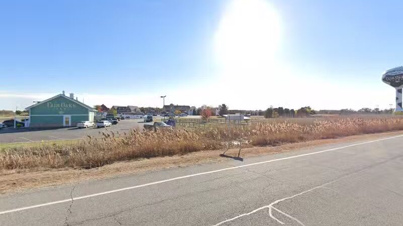 Dog park - Fair Oaks, IN