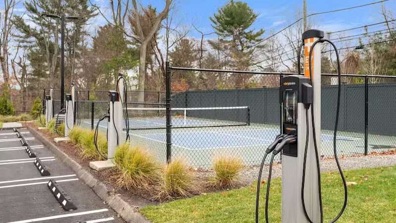 5545 Park Fairfield - Fairfield, CT