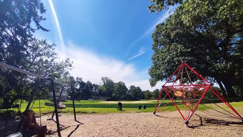 Gould Manor Park - Fairfield, CT