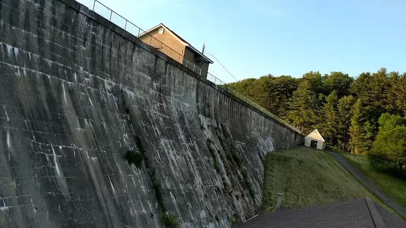 Grace Richardson Conservation Area - Fairfield, CT