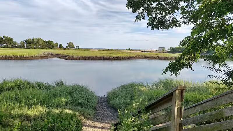 Ash Creek/Riverside Drive Open Space - Fairfield, CT