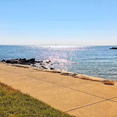 Ash Creek/Riverside Drive Open Space - Fairfield, CT