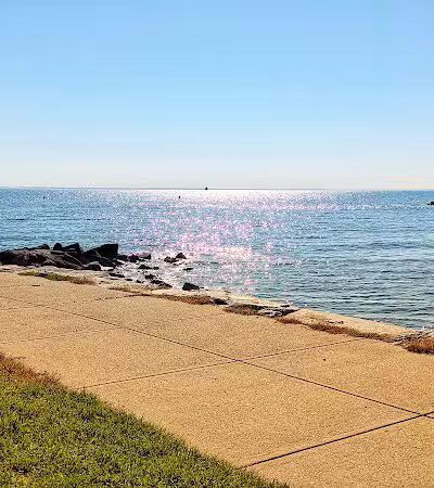 Ash Creek/Riverside Drive Open Space - Fairfield, CT