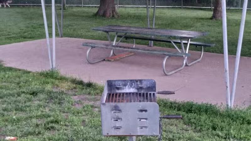 Falls City Dog Park - Falls City, NE