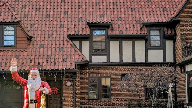 Gardens Rodelberg Park - Flushing, NY