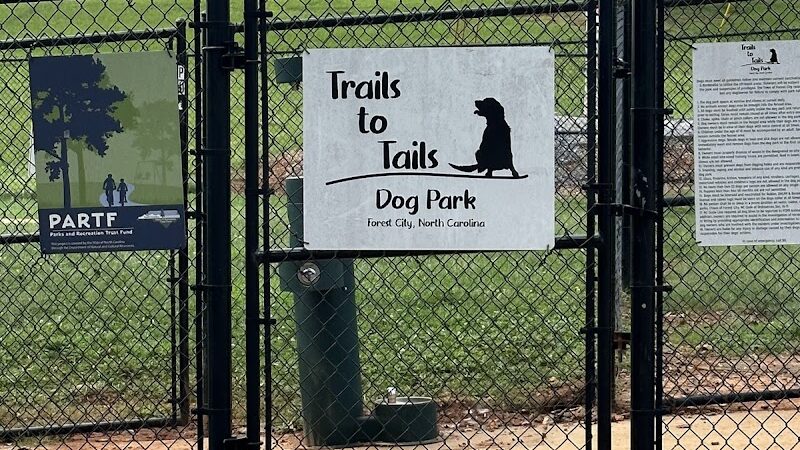 Trails to Tails Dog Park