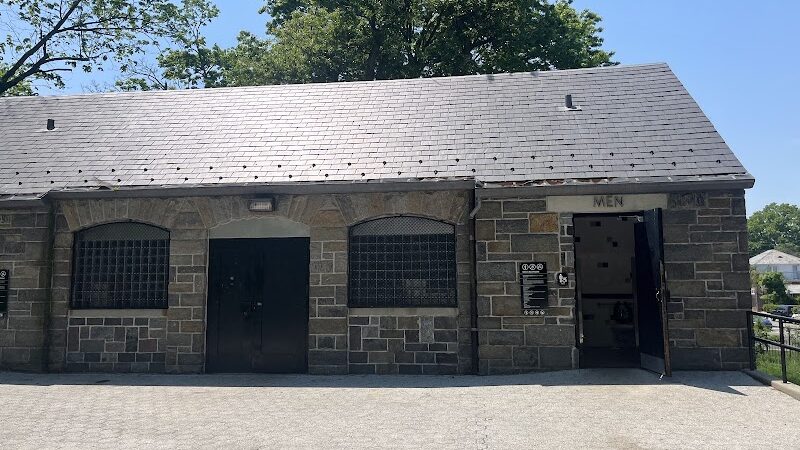 Cunningham Park Picnic Area - Fresh Meadows, NY