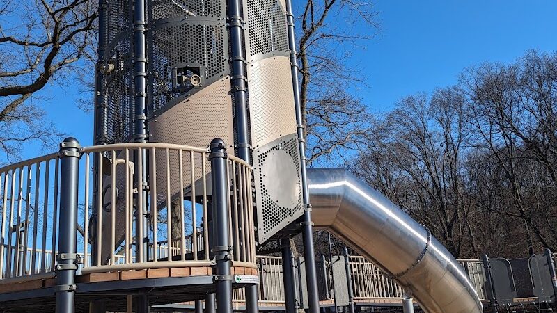 CUNNINGHAM PARK PLAYGROUND - Fresh Meadows, NY