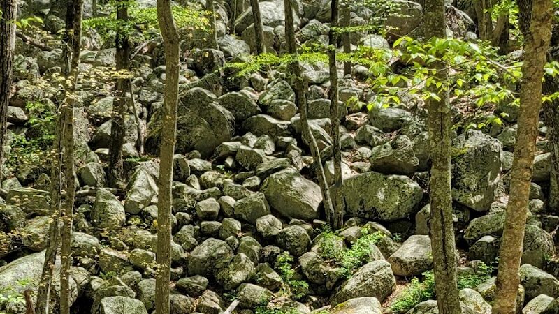 Ledyard Glacial Park - Parking Lot - Gales Ferry, CT