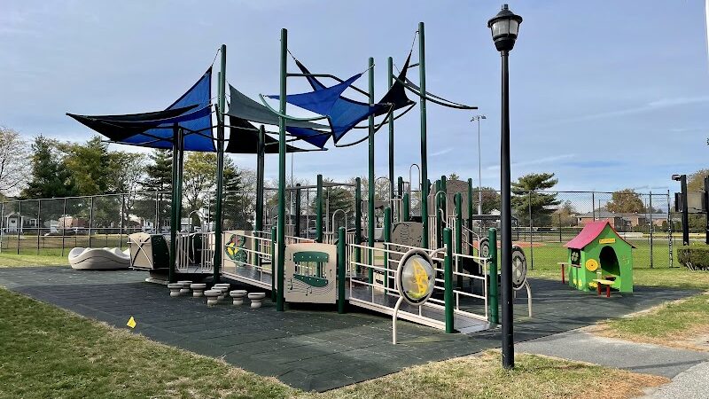 Garden City Community Park - Garden City, NY