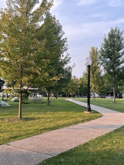 Geneseo City Park - Geneseo, IL